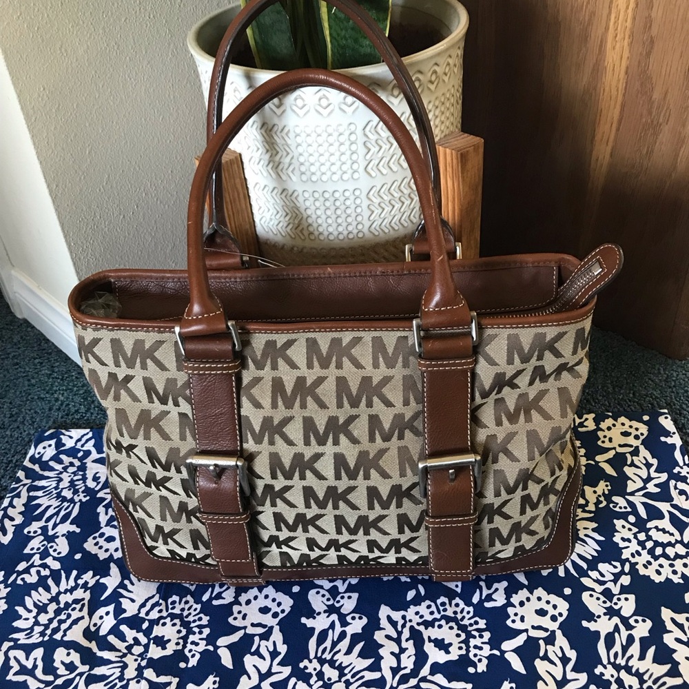 Michael Michael Kors Signature Jacquard & Leather Handbag NWT